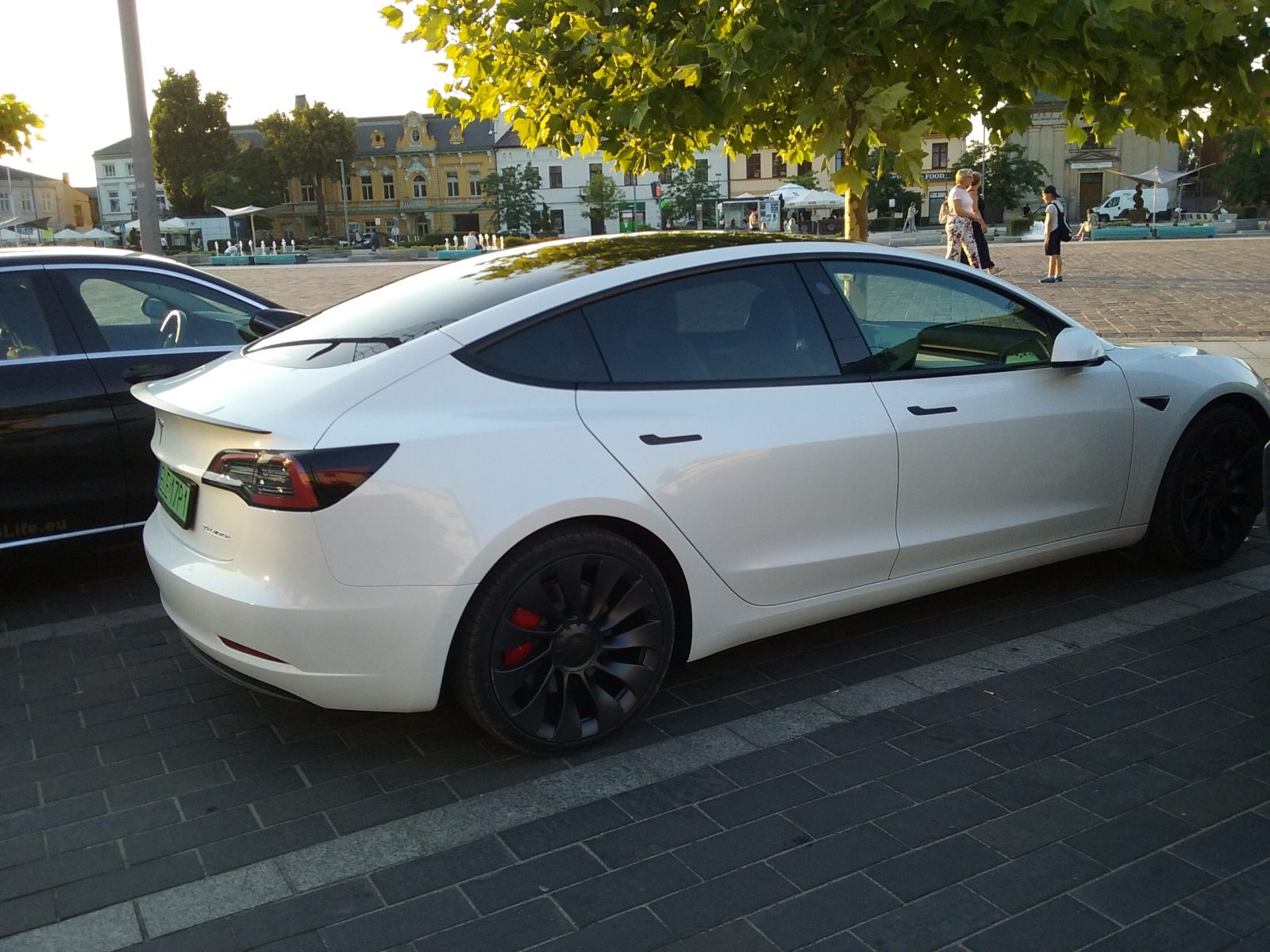 Tesla Car Flies and Drives Upside Down in Demo